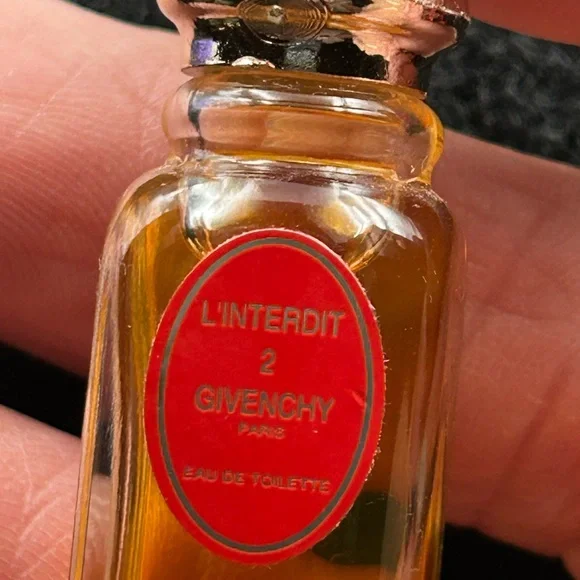 Givenchy Women's Eau de Toilette - travel size Gold and Red - Picture 3 of 3